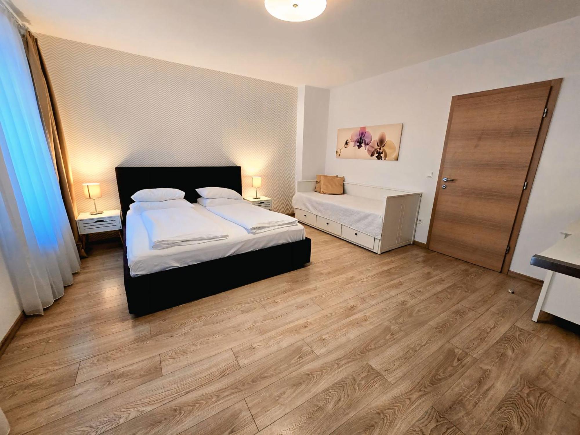 City Center Apartments Mostar Exteriör bild