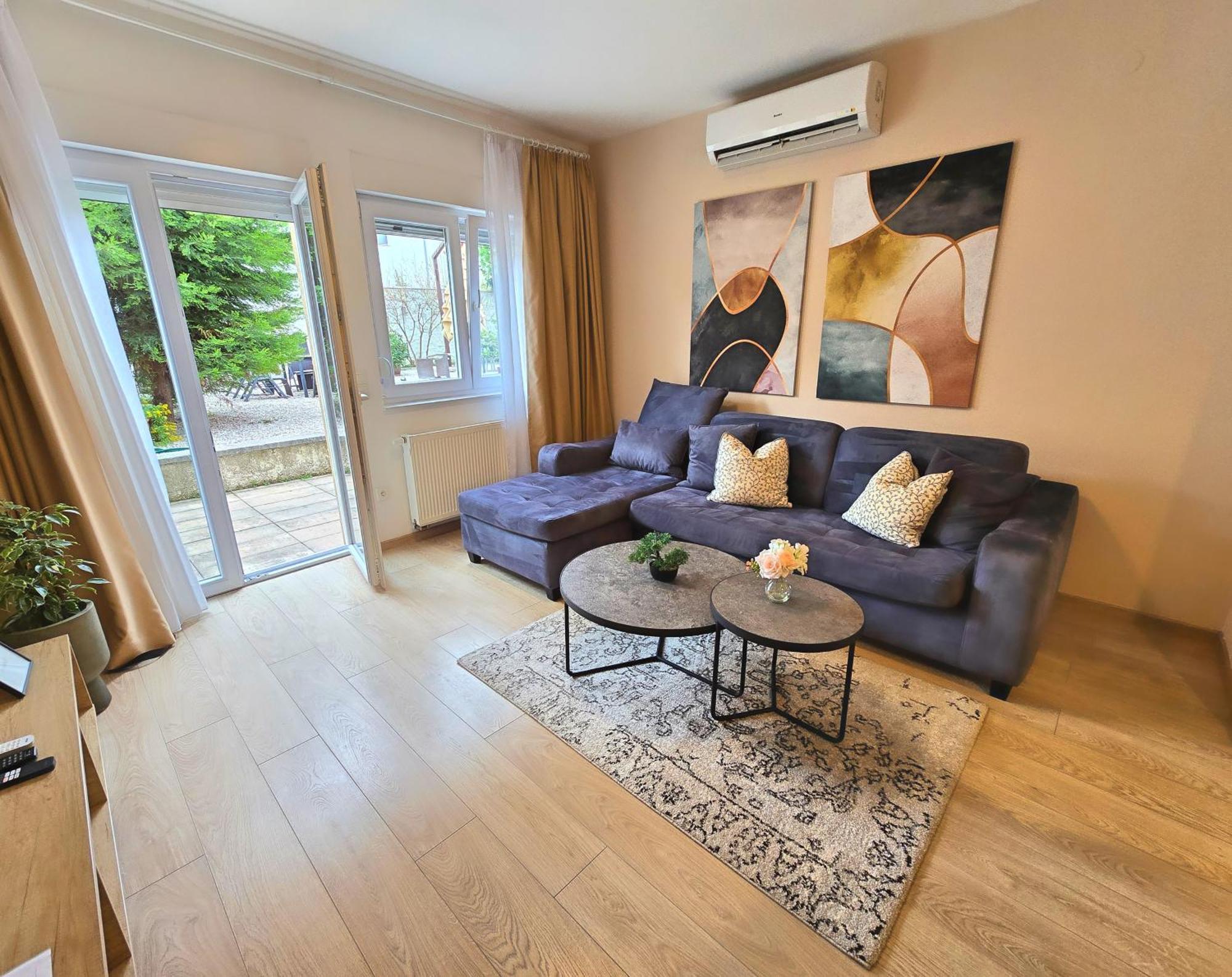 City Center Apartments Mostar Exteriör bild